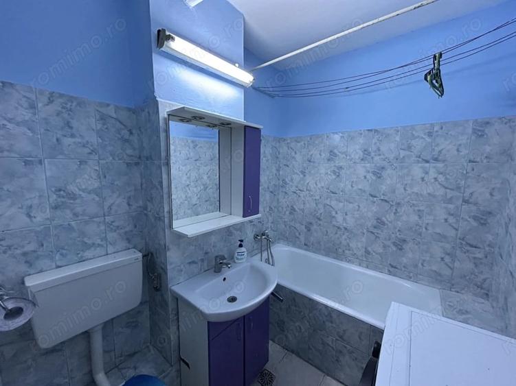 Apartament cu 2 camere decomandat în Podgoria