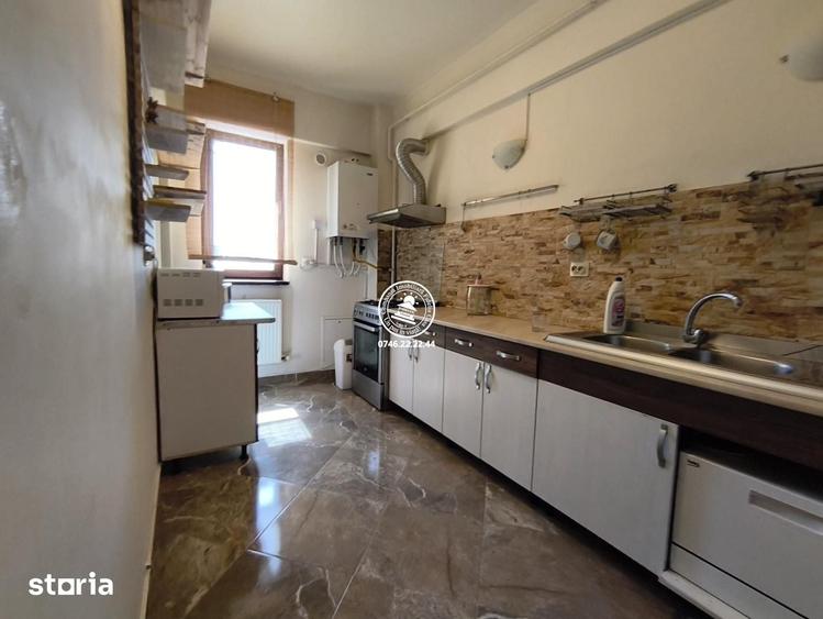 Apartament cu 2 camere decomandat în Valea Adâncă