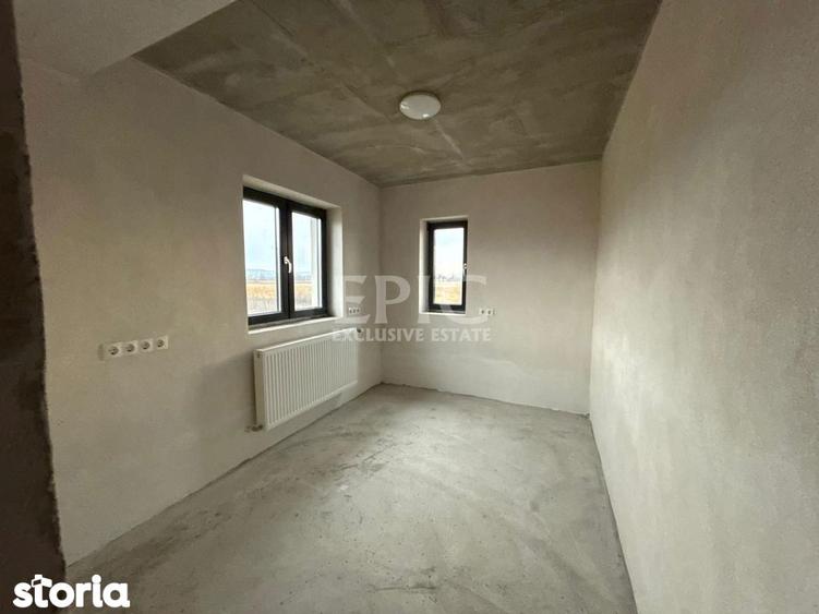 Casă cu 4 camere cu Teren 250 Mp în Sântana de Mureș