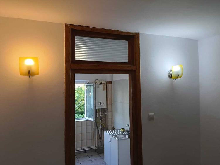Apartament cu 2 camere semidecomandat în Sebastian