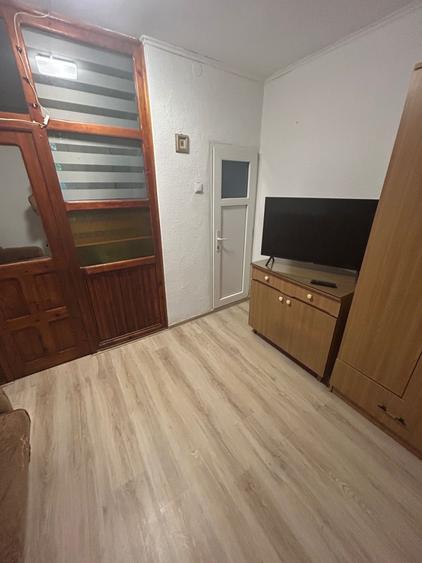 Casă cu 1 camere în Titan