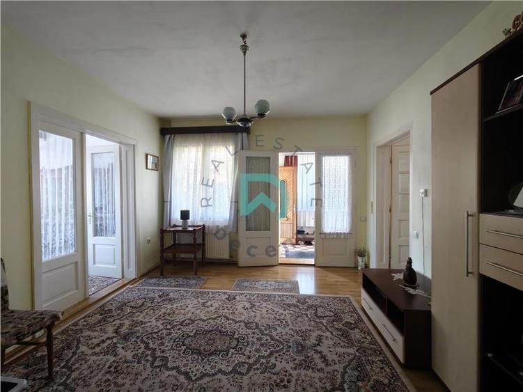 Casă individuală cu 2 camere cu Teren 1419 Mp în Turcheș