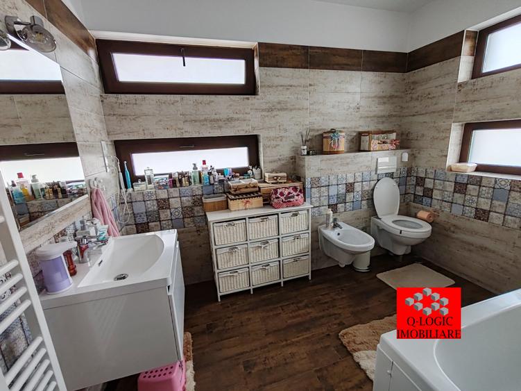 Casă individuală cu 2 camere cu Canalizare în Ghimbav