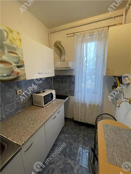 Garsonieră decomandată, mobilată în Turnișor