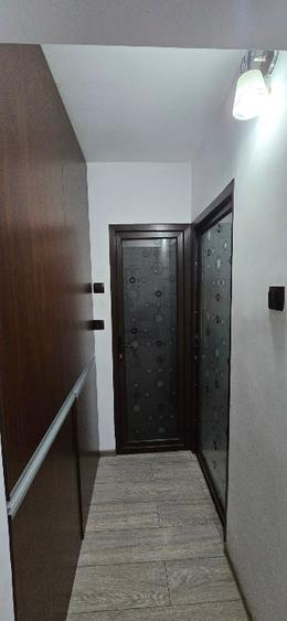 Apartament 2/3  camere centru, strada Toamnei,  - 2