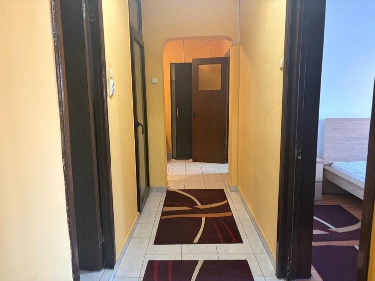 Apartament cu 2 camere, mobilat în Turda