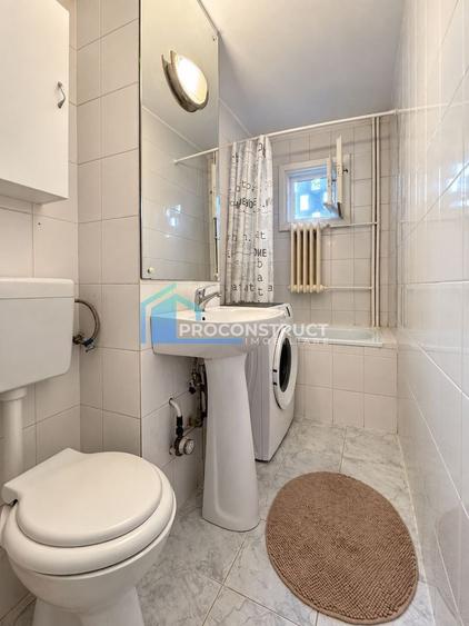 Apartament cu 2 camere semidecomandat, mobilat în P-ța Unirii