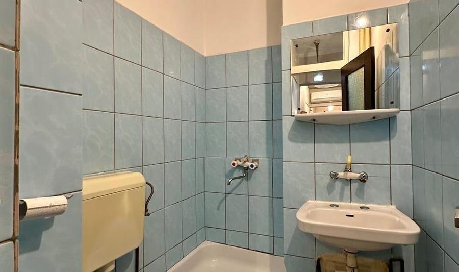 Aparatorii Patriei-strada Democratiei-apartament 4 camere cu centrala - 3