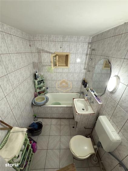 Apartament cu 2 camere decomandat în Micro 17