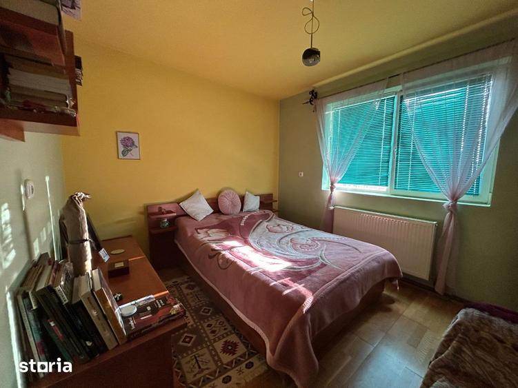 Casă cu 4 camere cu Teren 1370 Mp în Valea lui Mihai