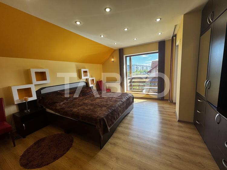 Duplex cu 5 camere cu Canalizare în Turnișor