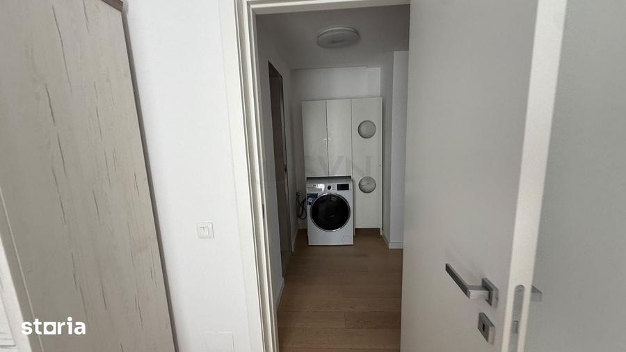 Apartament cu 4 camere decomandat în Pipera