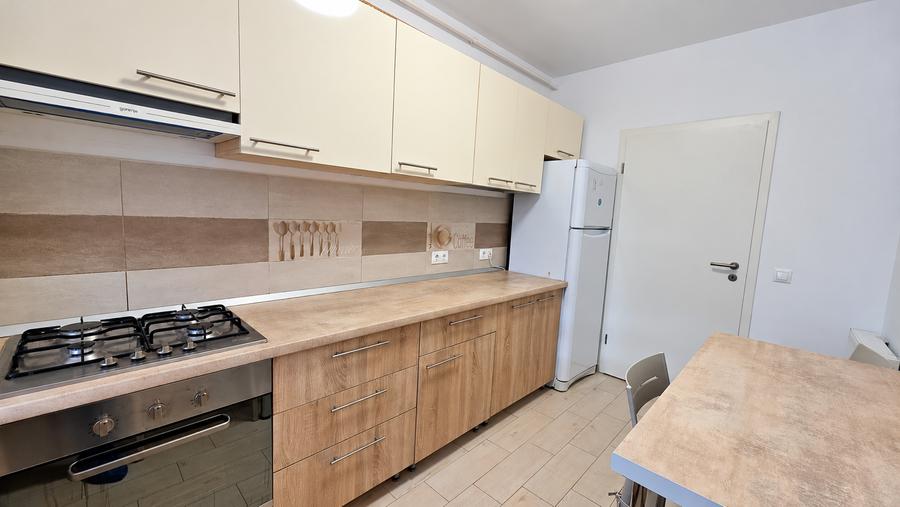 Apartament cu 2 camere decomandat în Avantgarden