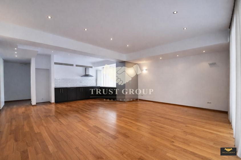 Apartament cu 3 camere decomandat în Herăstrău