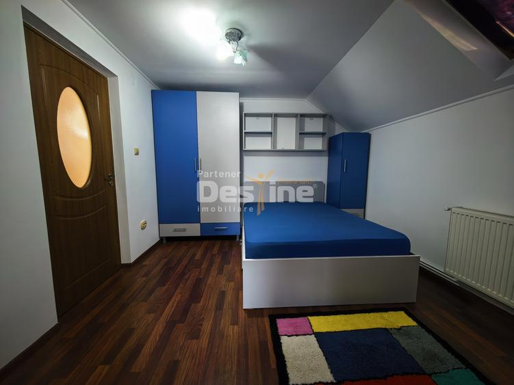 Casă individuală cu 6 camere cu Garaj în Hilița