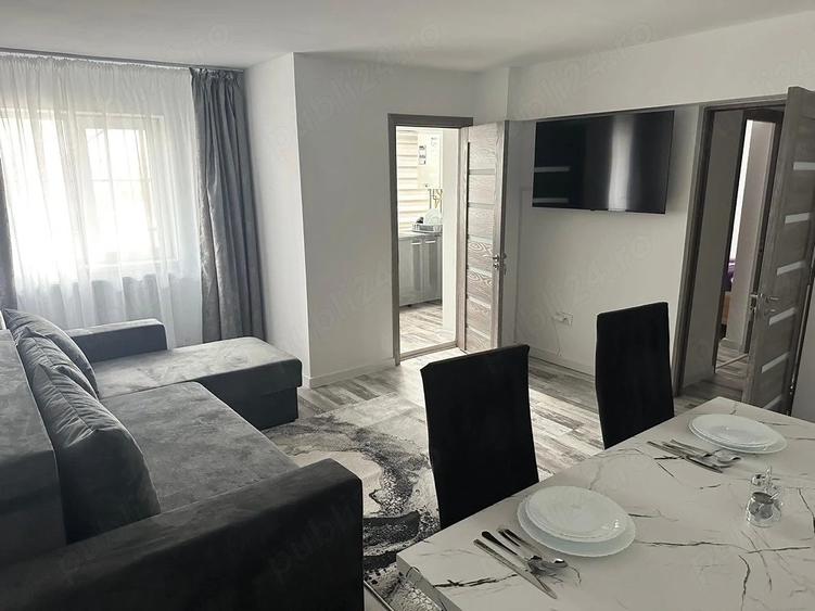 Apartament cu 2 camere decomandat în Central