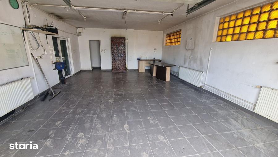 Spațiu comercial, de 200 mp, în Bartolomeu