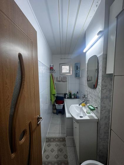 Apartament cu 2 camere nedecomandat, mobilat în Mircea cel Bătrân