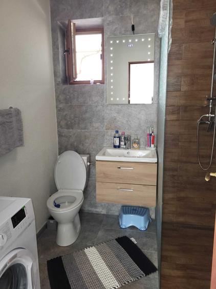 Casă cu 3 camere în Central