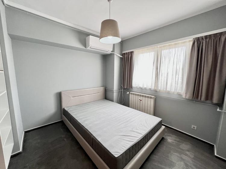 Apartament cu 4 camere semidecomandat, mobilat în Ștefan cel Mare