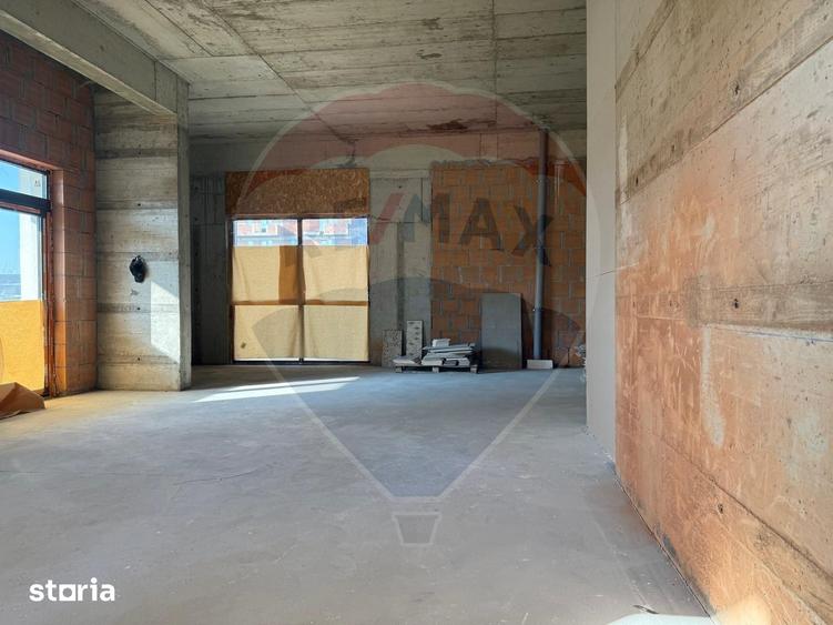 Spațiu comercial, de 63.2 mp, în Ghencea