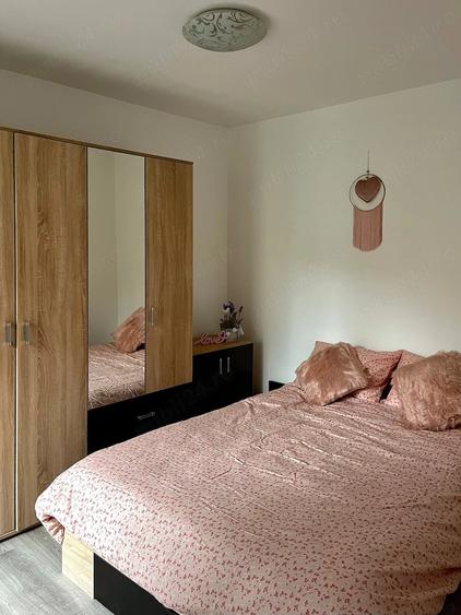 Apartament cu 2 camere semidecomandat în Medicină