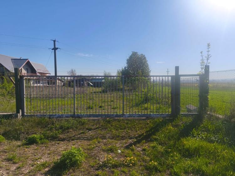 Teren intravilan, 2500mp, front 20ml, Radauti - 2