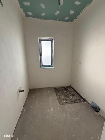 Casă cu 3 camere în Satu Nou de Jos