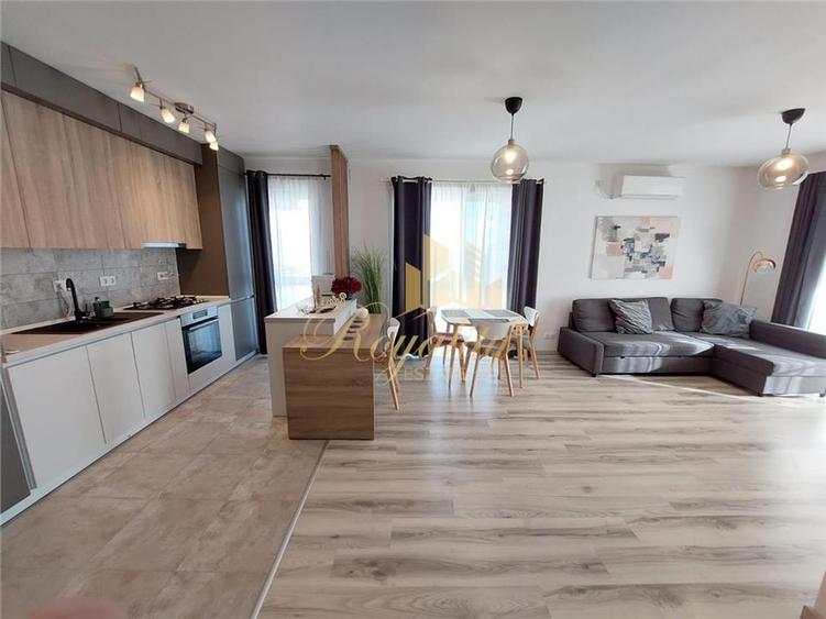 Apartament cu 2 camere decomandat în Lipovei