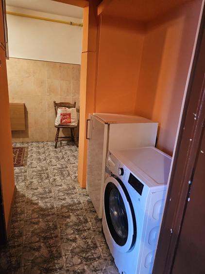 Apartament cu 2 camere decomandat în Petros
