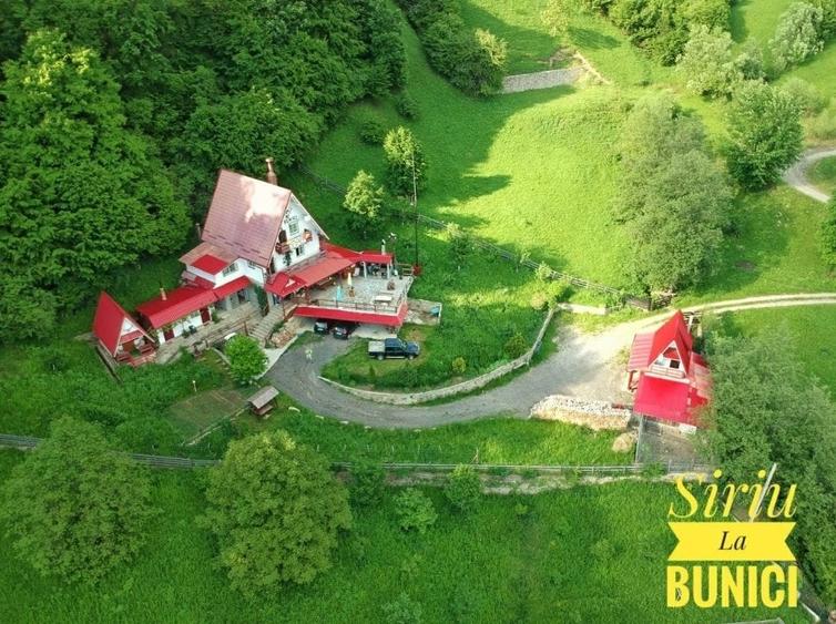 Casă individuală cu 5 camere cu Garaj în Siriu