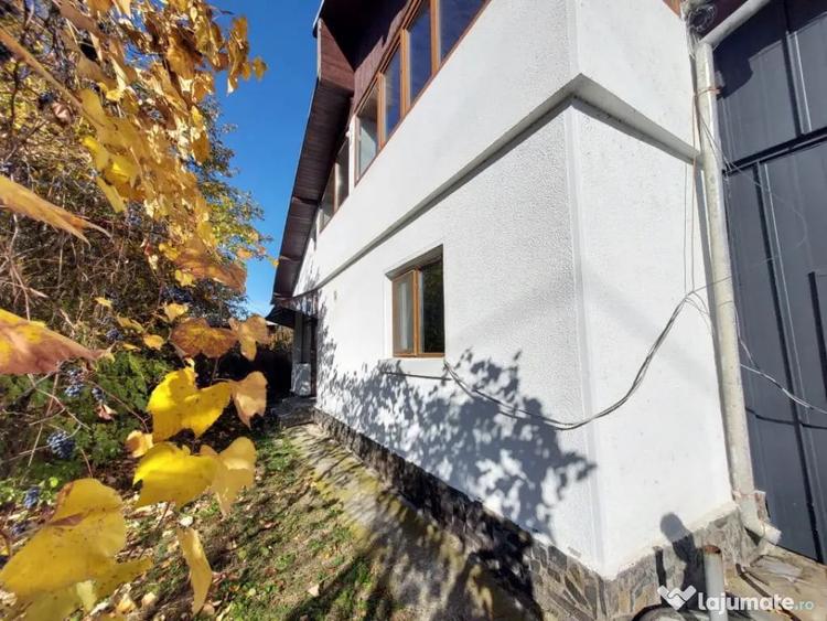 Spațiu comercial, de 250 mp, în Bascov