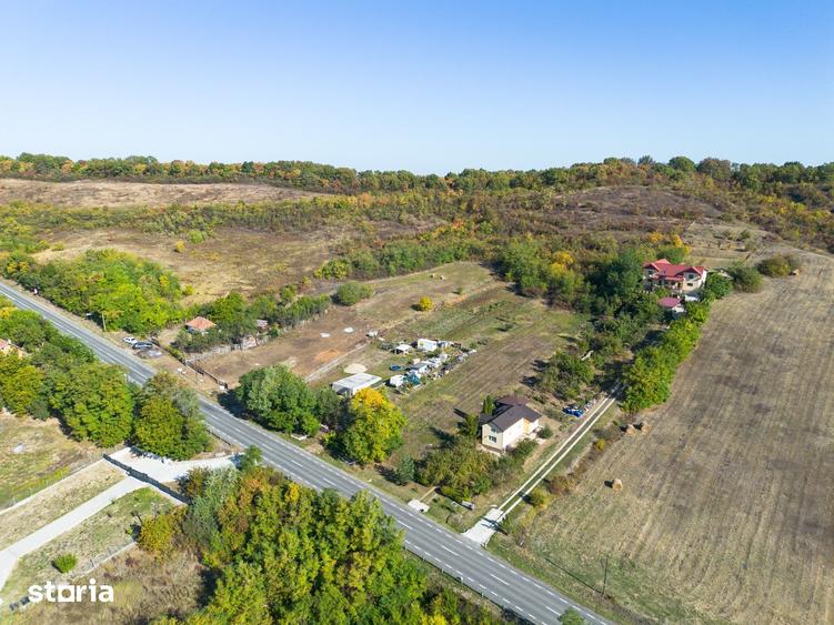 Casă cu 1 camere cu Teren 11400 Mp în Apahida