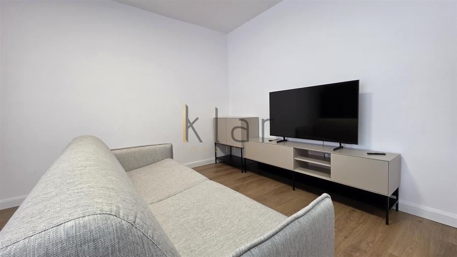 Apartament cu 2 camere semidecomandat, mobilat în Andrei Mureșanu