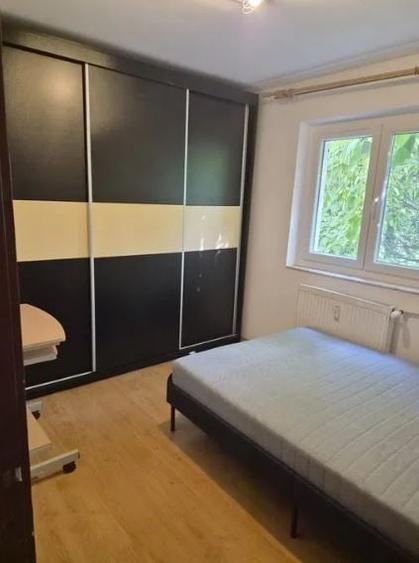 Apartament cu 2 camere semidecomandat în P-ța Reșița