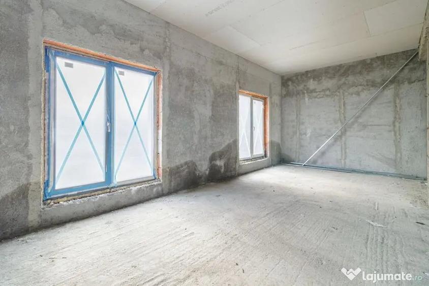 Casă cu 4 camere cu Teren 409 Mp în Corbeanca
