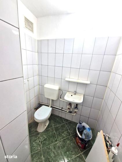 Apartament cu 3 camere semidecomandat în Militari