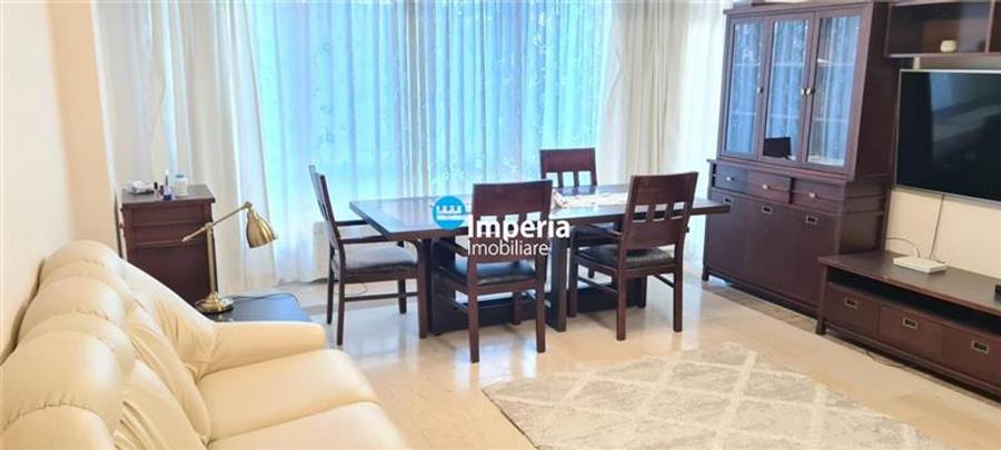 Apartament cu 2 camere decomandat, mobilat în Central