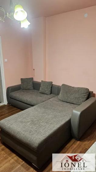 Casă individuală cu 3 camere cu Canalizare în Central
