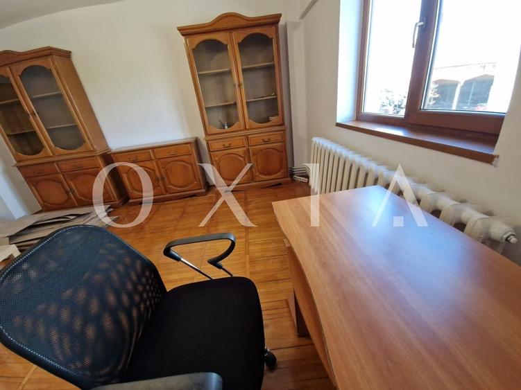 Apartament cu 3 camere decomandat, mobilat în Gheorghe Lazăr