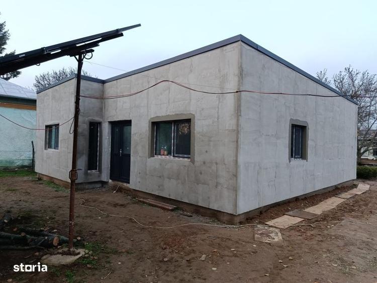 Casa parter, 90 mp, la rosu, zona Cosoveni - 3