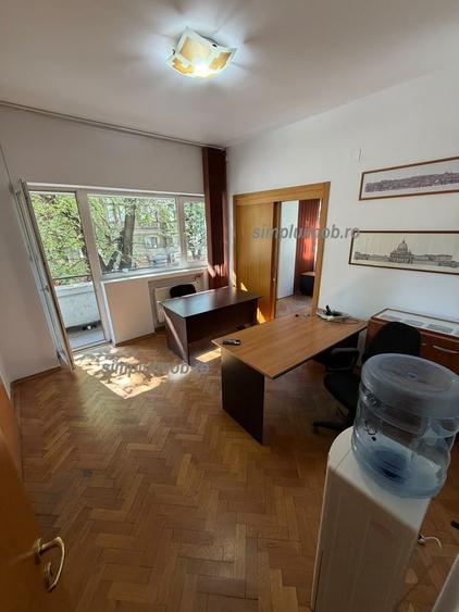 2 Camere Pretabil Birou Zona Armeneasca - 4