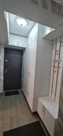 Garsonieră decomandată, mobilată în Aurel Vlaicu