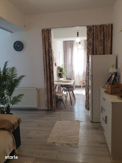 Apartament cu 2 camere decomandat în Rediu