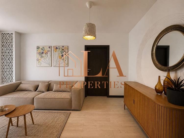Apartament cu 4 camere semidecomandat, mobilat în Drumul Taberei