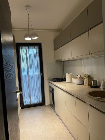 Apartament cu 2 camere semidecomandat, mobilat în Alba Iulia