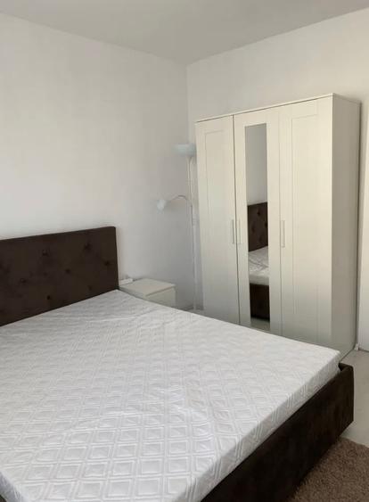 Apartament cu 2 camere decomandat în 13 Septembrie