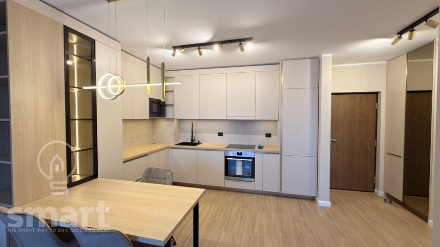 Apartament cu 2 camere semidecomandat, mobilat în Florești