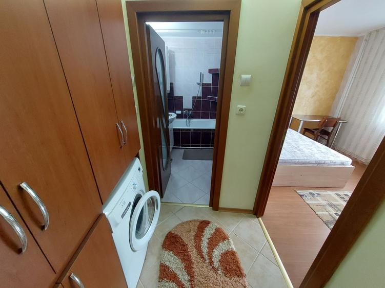 Apartament cu 2 camere, in cartierul Zamca, de inchiriat - 8