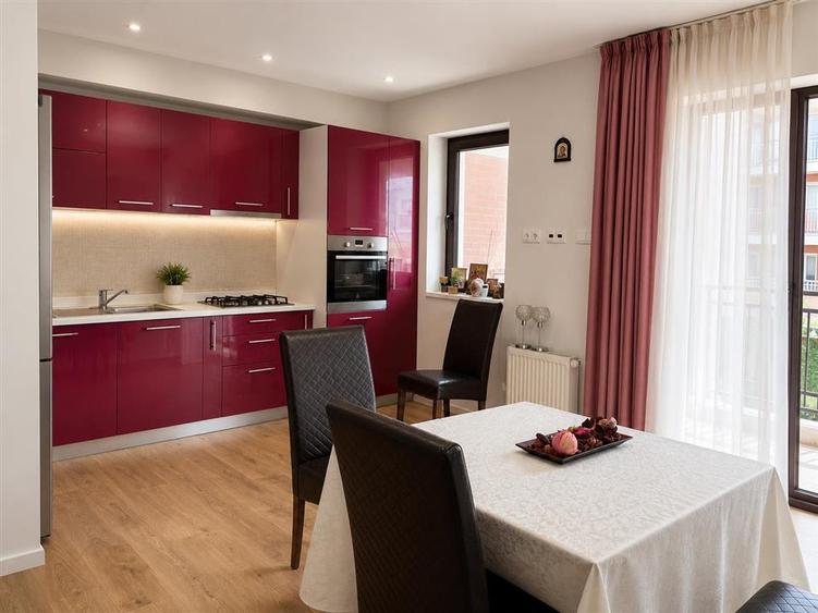 Apartament cu 2 camere decomandat, mobilat în Ploieștiori